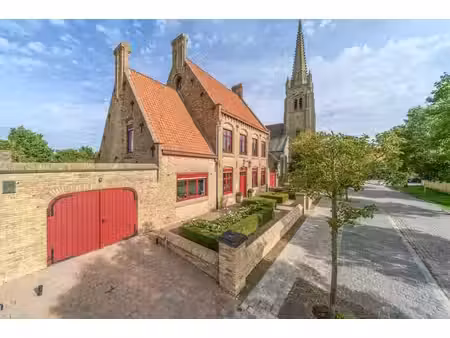 grandeur historique et confort moderne dans un presbytère...
