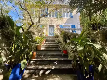 vente maison 8 pièces 190 m² à toulon (83000)  434 000 €
