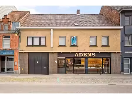 bien commercial polyvalent avec habitation séparée