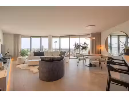appartement neuf de luxe avec vues panoramiques – the tow...
