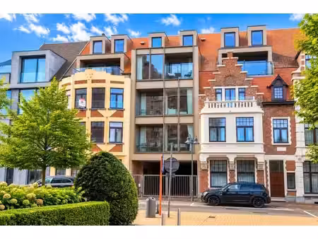appartement +/- 84 m² 2 ch + 1 sdd + terrasse