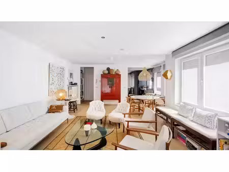 bel appartement avec 2 chambres et double garage au cœur ...