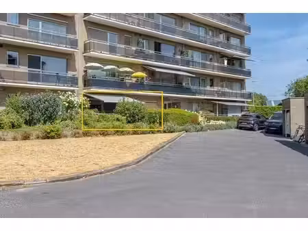 appartement récemment rénové avec 3 chambres  2 terrasses e