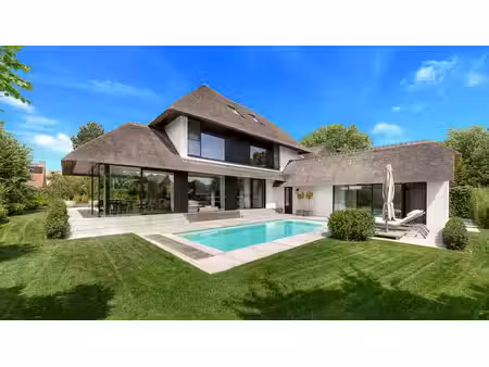 villa à vendre avec piscine et poolhouse à knokke-zoute