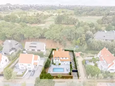 villa exclusive en première ligne au golf dans les magere...