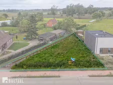 landelijk gelegen bouwgrond voor hob.