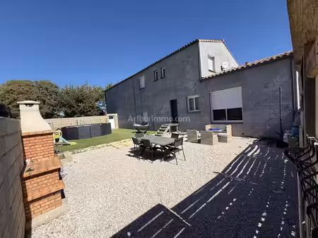 maison 8 pièces.