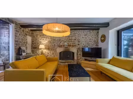 maison avec jardin et terrasse auray (56)