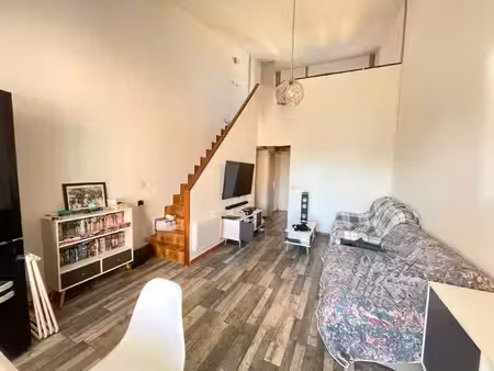appartement t3 en duplex avec parking privé