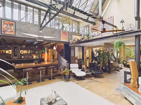loft d'exception - les lilas - 183 m2