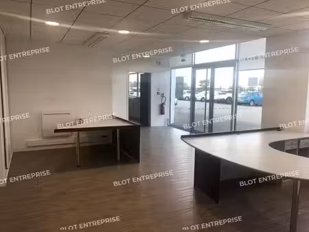 location bureaux landerneau 29800 175m²