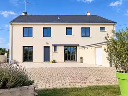 vente maison à loire-authion (49250) : à vendre / 172m² loire-authion