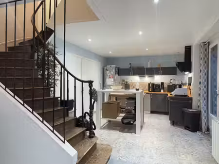 vente appartement barbezieux saint hilaire  130m² 5 pièces 129 900€ avec terrasse