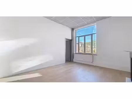 appartement à louer à liège pour € 850 avec 3 chambres à coucher
