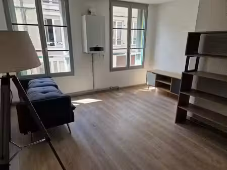 location meublée appartement 3 pièces 70 m² à verdun (55100)  560 €