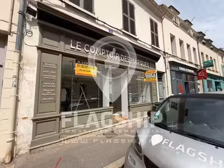 vente commerce montfort-l’amaury 78490 82m²