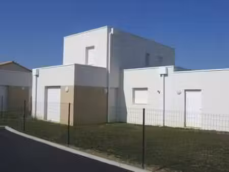 vente maison à la roche-sur-yon (85000) : à vendre / 84m² la roche-sur-yon
