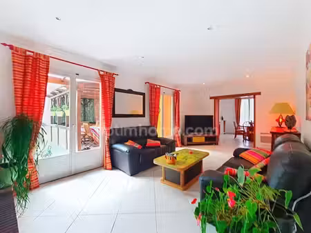 maison 5 pieces 386 500 euros