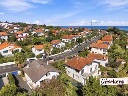 maison de ville t4 135 m² habitable avec jardin et garage