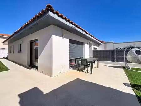 villa de plain pied de plus de 100m² avec quatre chambres - canohes