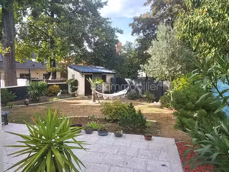 maison de 242 m² à villemomble