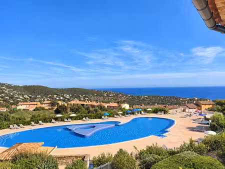 appartement les issambres t2 35.11 m2 - vue mer - loggia