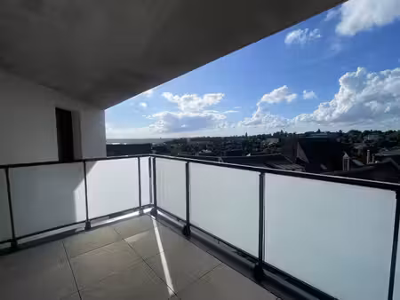 à louer - studio neuf avec terrasse - résidence le b - bihorel