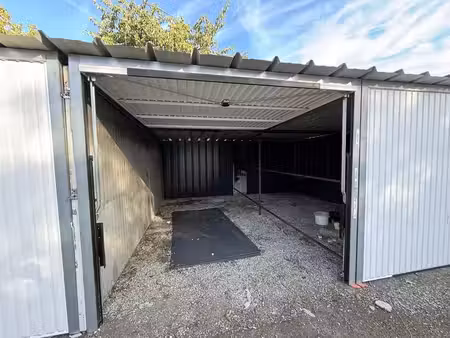 garage à vendre situé à lessines. rare opportunité