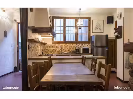 appartement 4 pièces meublé 80m²