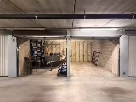 double garage à louer