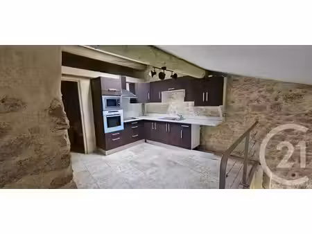 appartement loft à louer - 2 pièces - 37 34 m2 - reillanne - 04 - provence-alpes-cote-d-az