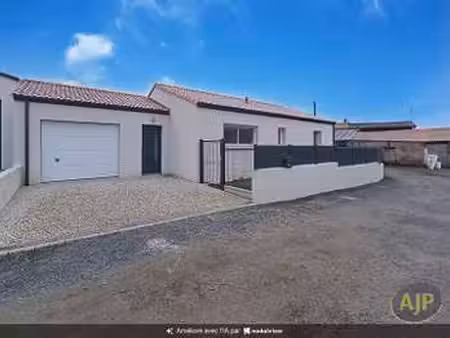 location maison à la roche-sur-yon (85000) : à louer / 83m² la roche-sur-yon