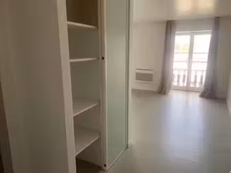 location appartement 2 pièces à lamballe (22400) : à louer 2 pièces / 47m² lamballe
