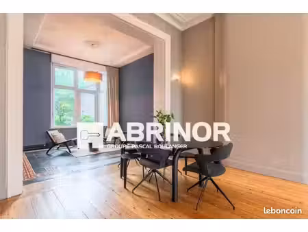 maison 6 pièces 252 m²