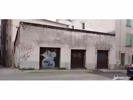 vente un lot de 3 garages garage