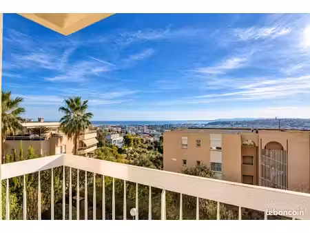 3 pieces - corniche fleurie - terrasse - vue mer - cave