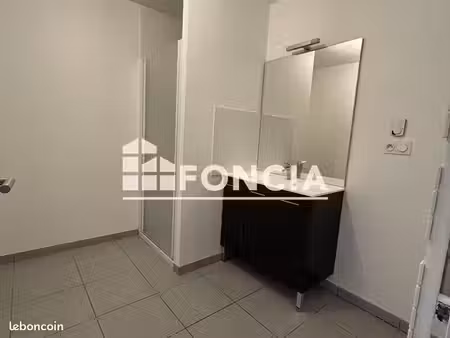 appartement 4 pièces 103.06m² à louer 872.38 - niort 79000