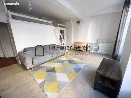studio 1 pièce 35 m²