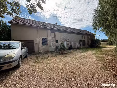 longère 6 pièces 184 m²