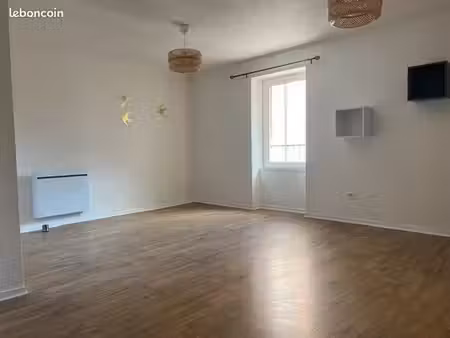 appartement t2 avec parking