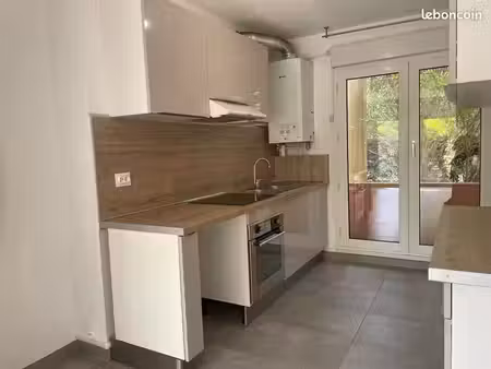 loué t3 aiguelongue 67 m2
