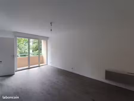 appartement 1 pièce 28 m²