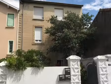 location t3 romans sur isère