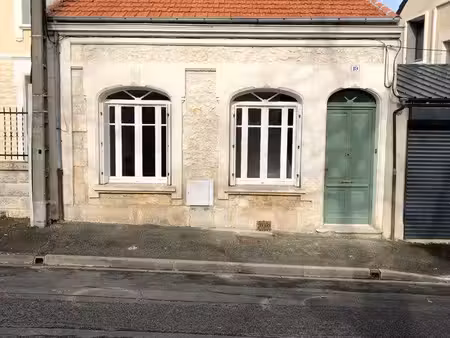 maison de ville t2 meublée