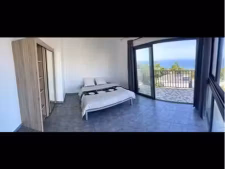 t4 (maison)