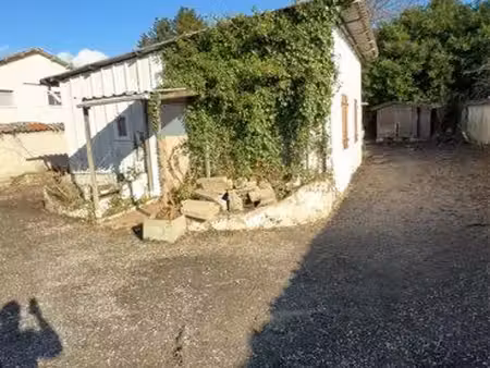 terrain avec remise