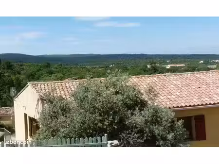 villa de plein pied de 80 m2 sur terrain 400 m2 à venasque 84 provence
