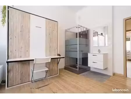 studio bohème – 18m² avec salle de bain privative