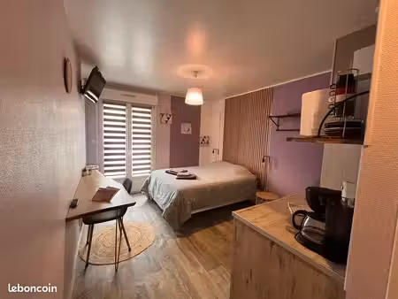 studio 20m² idéal pour étudiant. proche de l'université d’artois  de l'école d'infirmière