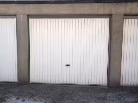 garage location